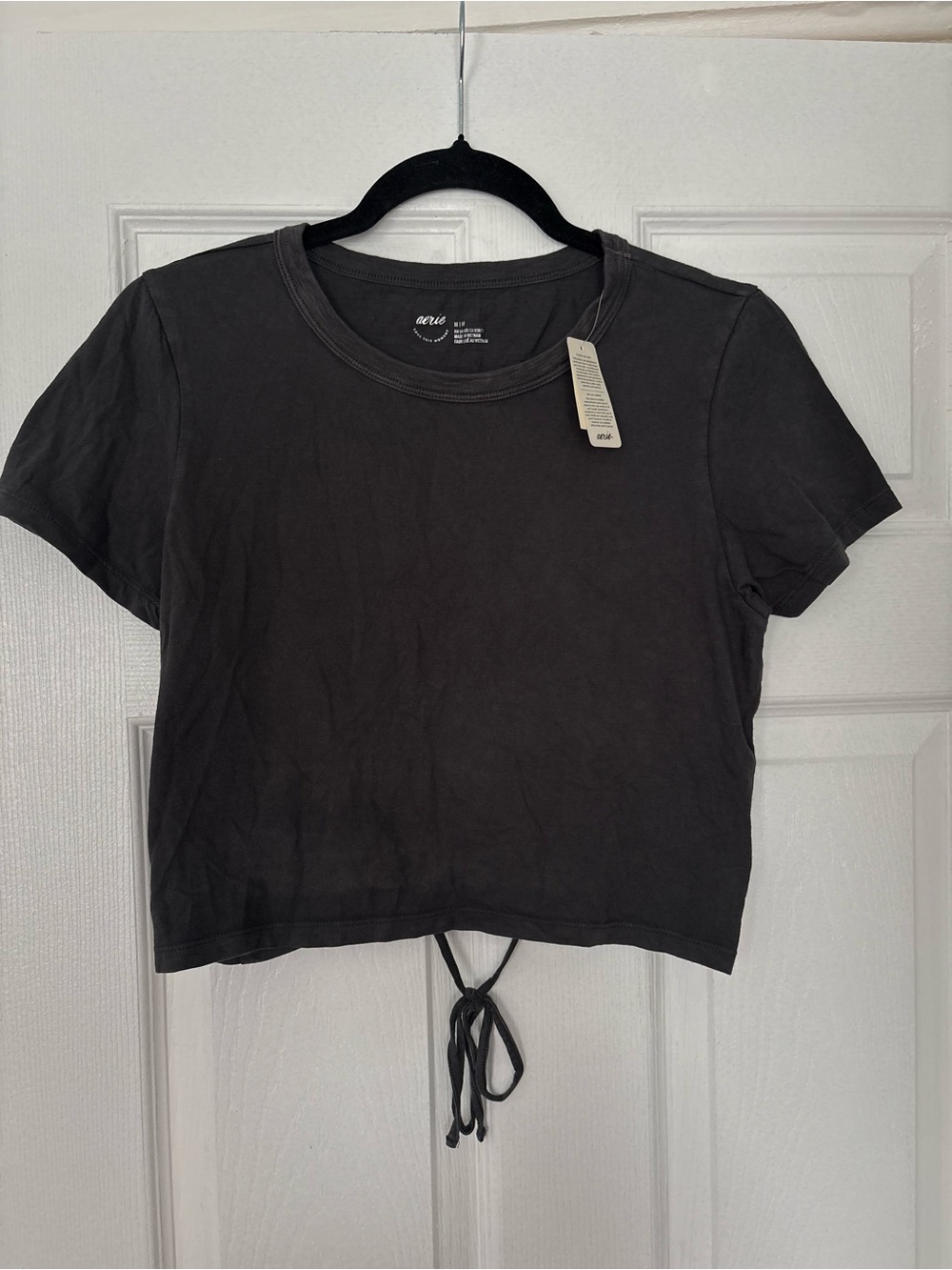NWT Aerie Black Open Back Tie Crop T Shirt Medium